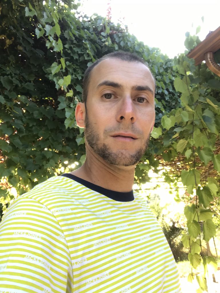 Profil von Hafide