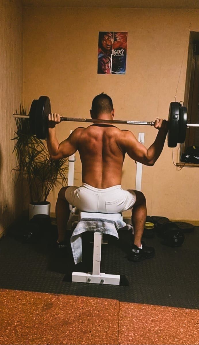 Profil von Aksil