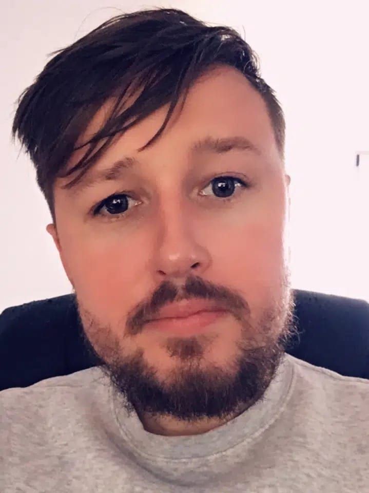 Profil von Armani